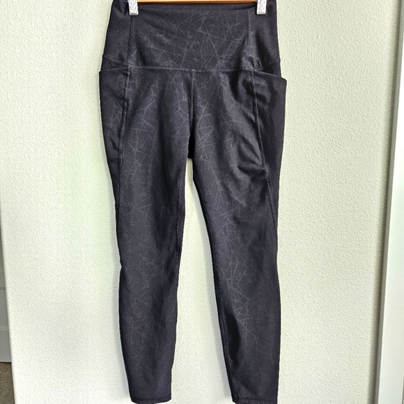 Spyder Active Web Print Black High-Waisted Women's Leggings. Size Medium - Picture 2 of 5